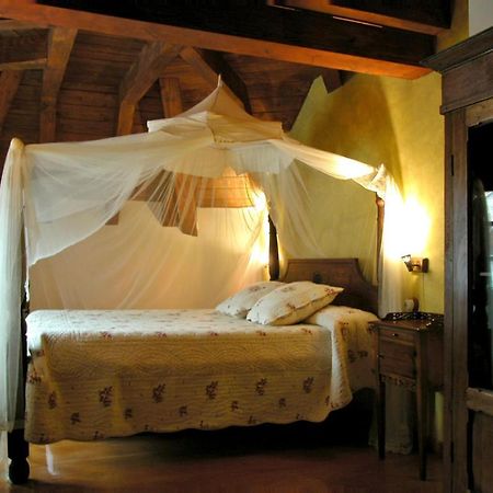 Hostal Onki Xin Isaba Chambre photo