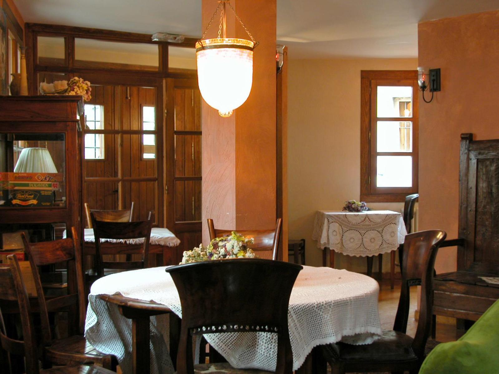 Hostal Onki Xin Isaba Extérieur photo